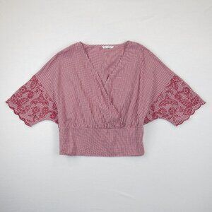 Grifflin Paris Red White Gingham Embroidered Top Women's Size L Short Sleeve